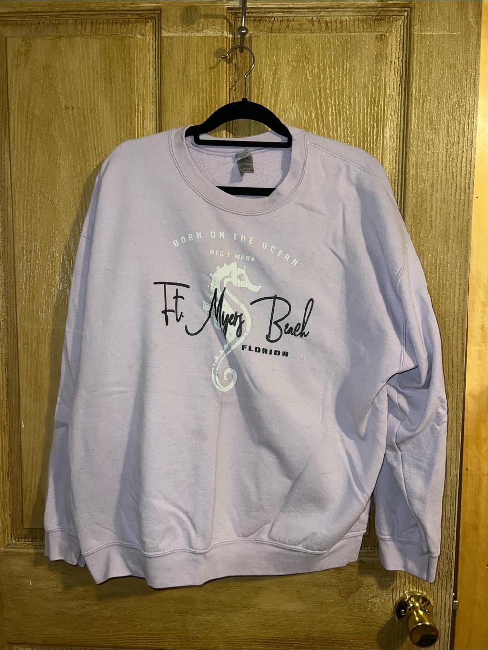 Fort Myers Beach Graphic Crewneck Sweatshirt - Light Lavender. Size XL